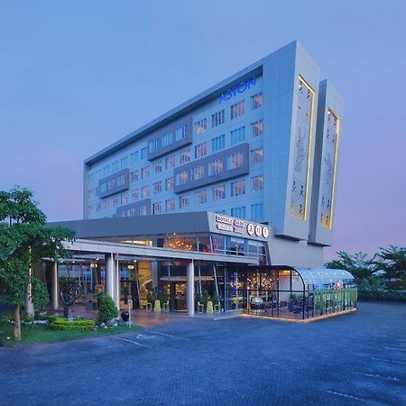 Aston Banyuwangi Hotel And Conference Center Exterior foto